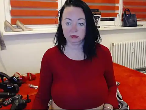 Alexie33 online show from 25, 2, 2025