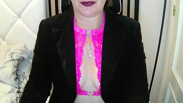 xxNoeliaxx online show from 16, 12, 2025