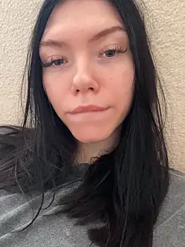 Snapshot of Lisaaa_Alisa chatting on 1, 2, 2025 Lisaaa Alisa online show from 1, 2, 2025