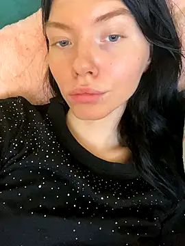 Snapshot of Lisaaa_Alisa chatting on 23, 10, 2025 Lisaaa Alisa online show from 23, 10, 2025