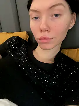 Snapshot of Lisaaa_Alisa chatting on 19, 12, 2025 Lisaaa Alisa online show from 19, 12, 2025