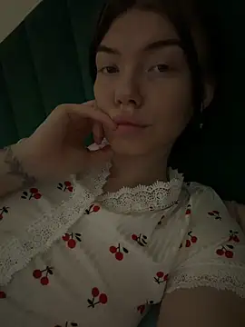 Snapshot of Lisaaa_Alisa chatting on 6, 3, 2026 Lisaaa Alisa online show from 6, 3, 2026