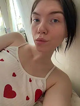 Snapshot of Lisaaa_Alisa chatting on 9, 3, 2026 Lisaaa Alisa online show from 9, 3, 2026