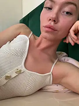 Snapshot of Lisaaa_Alisa chatting on 19, 3, 2026 Lisaaa Alisa online show from 19, 3, 2026