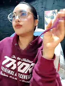 Snapshot of Janna_mnt chatting on 4, 2, 2025 Janna mnt online show from 4, 2, 2025