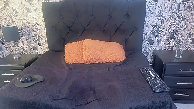 Snapshot of Agata-Moon chatting on 25, 3, 2026 Agata-Moon online show from 25, 3, 2026