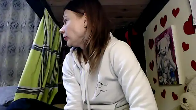 HarleyQuinn 69 online show from 1, 1, 2025