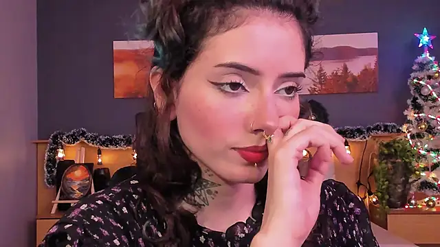 LiliJones  online show from 11, 12, 2024