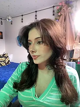 Snapshot of LiliJones_ chatting on 22, 4, 2026 LiliJones online show from 22, 4, 2026