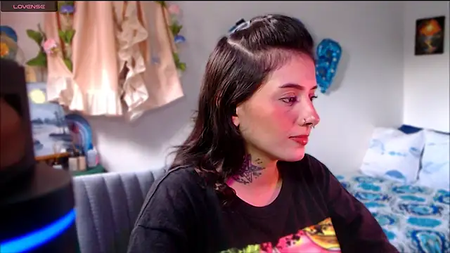 Snapshot of LiliJones_ chatting on 13, 5, 2026 LiliJones online show from 13, 5, 2026