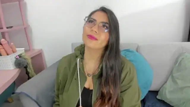 Luna Dumont online show from 18, 1, 2026