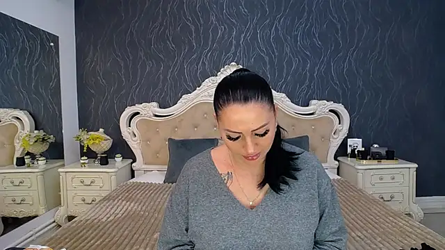 Snapshot of Lauren_Saint chatting on 13, 2, 2025 Lauren Saint online show from 13, 2, 2025