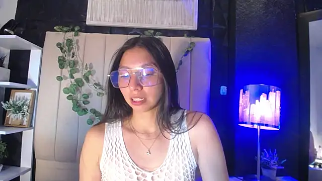 Snapshot of kendall_saenz chatting on 25, 9, 2025 kendall saenz online show from 25, 9, 2025
