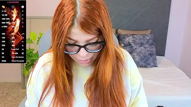 lucie nicolls online show from 12, 1, 2025