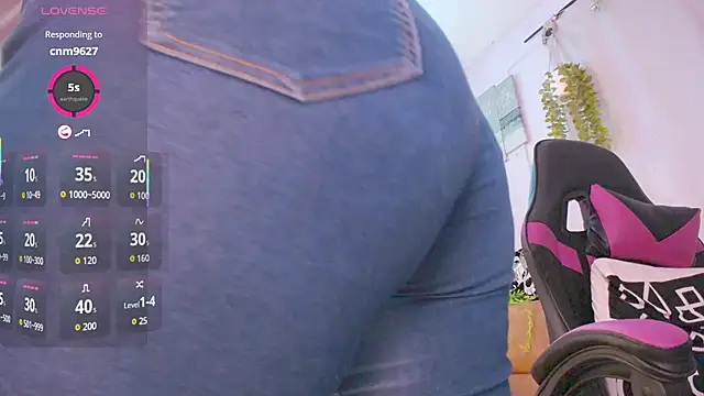 lucie nicolls online show from 13, 9, 2025