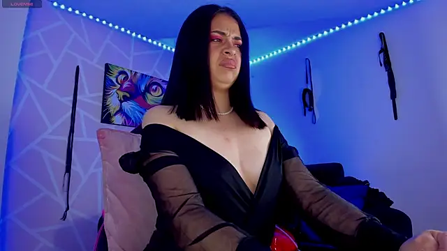 Snapshot of Goddessvenom chatting on 19, 2, 2025 Goddessvenom online show from 19, 2, 2025