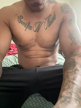 Snapshot of MidnightFlexxx chatting on 10, 1, 2025 MidnightFlexxx online show from 10, 1, 2025