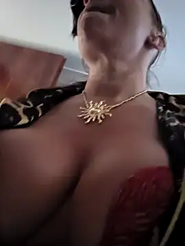 Snapshot of TheGoddessBianca chatting on 2, 10, 2025 TheGoddessBianca online show from 2, 10, 2025