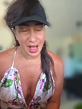 Snapshot of TheGoddessBianca chatting on 14, 6, 2026 TheGoddessBianca online show from 14, 6, 2026