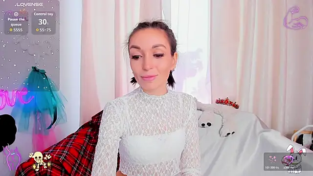 Snapshot of jessica_tiny chatting on 29, 4, 2026 jessica tiny online show from 29, 4, 2026