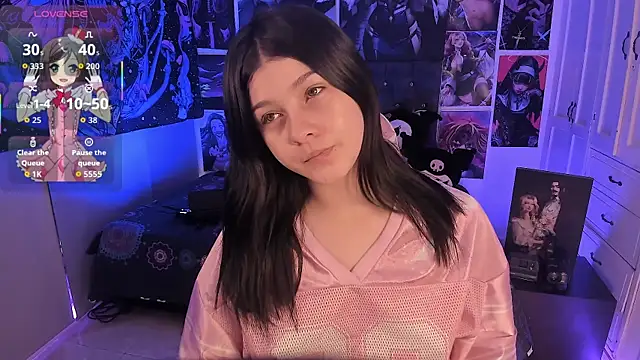 Snapshot of LanaKyutt chatting on 5, 4, 2026 LanaKyutt online show from 5, 4, 2026