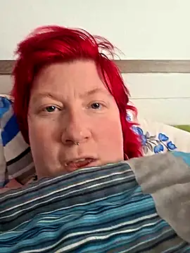 Snapshot of dieGeile0411 chatting on 8, 4, 2026 dieGeile0411 online show from 8, 4, 2026
