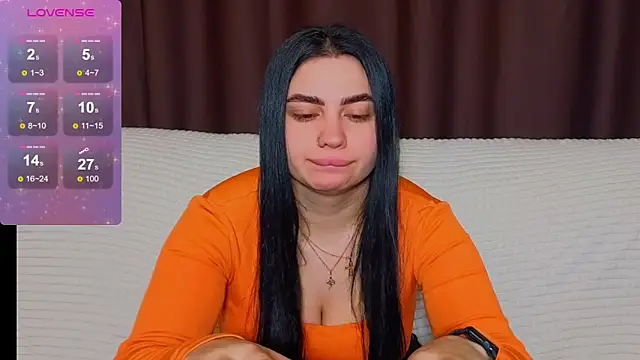 Snapshot of Nikki_Kardashian chatting on 10, 2, 2025 Nikki Kardashian online show from 10, 2, 2025