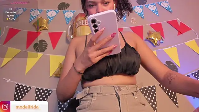 Snapshot of _frida1 chatting on 20, 9, 2025 frida1 online show from 20, 9, 2025