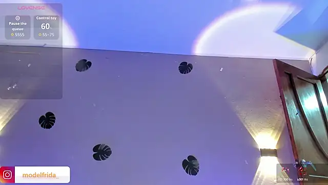 Snapshot of _frida1 chatting on 1, 10, 2025 frida1 online show from 1, 10, 2025