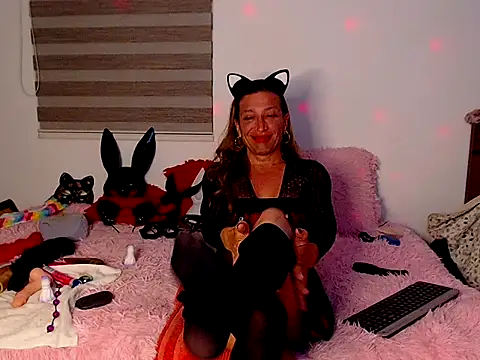 Snapshot of Gikitrans76 chatting on 16, 4, 2026 Gikitrans76 online show from 16, 4, 2026