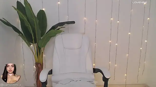 Snapshot of sophialorens_s chatting on 26, 1, 2025 sophialorens s online show from 26, 1, 2025