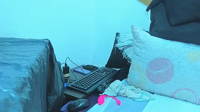 Snapshot of SashaBigSquirt chatting on 21, 3, 2026 SashaBigSquirt online show from 21, 3, 2026