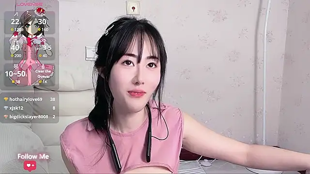 Snapshot of qiqi-- chatting on 13, 12, 2024 qiqi-- online show from 13, 12, 2024