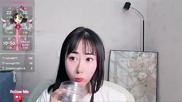 Snapshot of qiqi-- chatting on 23, 2, 2025 qiqi-- online show from 23, 2, 2025