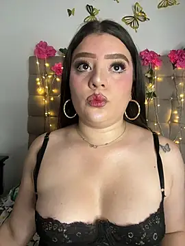 Jullieetta online show from 28, 6, 2026