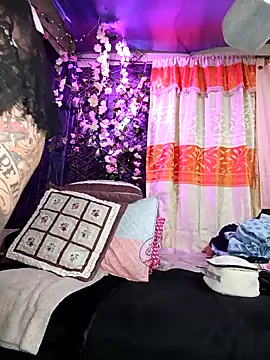 Snapshot of Horny_kaylee chatting on 21, 4, 2026 Horny kaylee online show from 21, 4, 2026