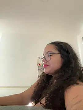 CurlyGirl 1 online show from 10, 3, 2025