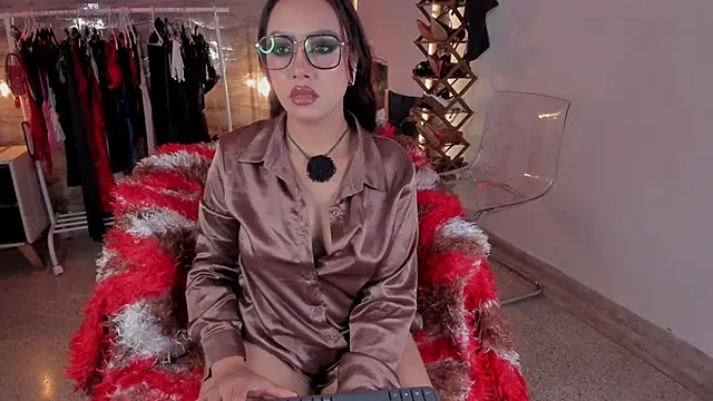 samara smithh online show from 23, 5, 2026
