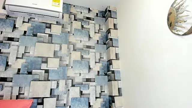 Snapshot of angel_dthroatt chatting on 27, 4, 2026 angel dthroatt online show from 27, 4, 2026