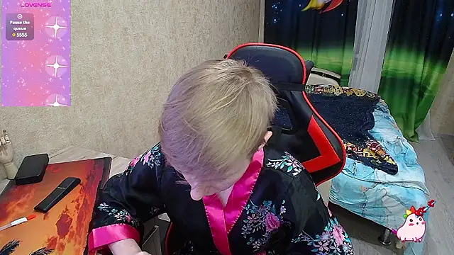 Alexis Gordon online show from 1, 12, 2024