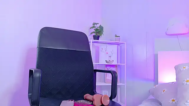 CristalCornner  online show from 17, 4, 2026