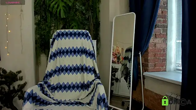 Snapshot of Melissa_Wells chatting on 9, 7, 2026 Melissa Wells online show from 9, 7, 2026