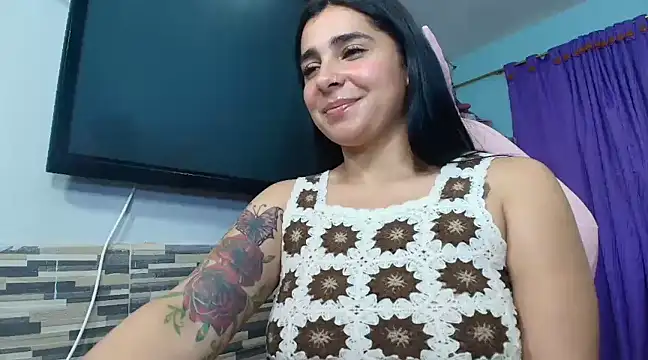 Meganmilk1 online show from 4, 2, 2025