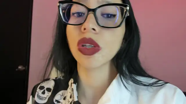 Snapshot of Katty_mouth chatting on 13, 4, 2026 Katty mouth online show from 13, 4, 2026