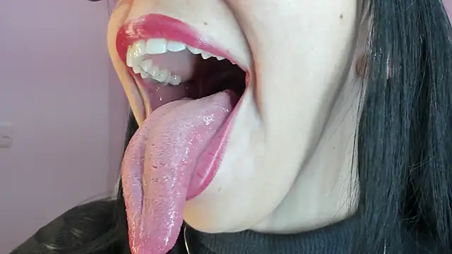 Snapshot of Katty_mouth chatting on 15, 4, 2026 Katty mouth online show from 15, 4, 2026