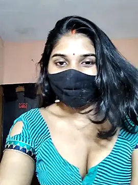 Snapshot of Luv_Adite20 chatting on 12, 10, 2025 Luv Adite20 online show from 12, 10, 2025