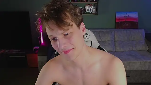 Snapshot of TeddyLiLboy chatting on 21, 4, 2026 TeddyLiLboy online show from 21, 4, 2026