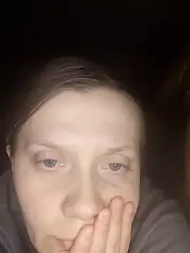 Snapshot of LeraSweet chatting on 2, 1, 2025 LeraSweet online show from 2, 1, 2025