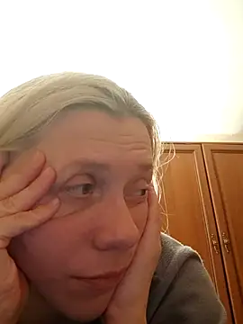 Snapshot of LeraSweet chatting on 20, 9, 2025 LeraSweet online show from 20, 9, 2025