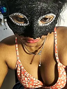 Snapshot of FANTASY_QUEEN_07 chatting on 16, 5, 2026 FANTASY QUEEN 07 online show from 16, 5, 2026